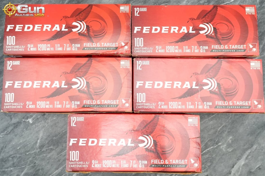 Federal 12 gauge ammunition. 500 rounds in total.: Federal 12-gauge ammunition. 500 rounds in total.This lot features Federal Field & Target multi-purpose 12-gauge shotshells presented in five original red 100-count boxes. Each 2 3/4-inch shell carrie