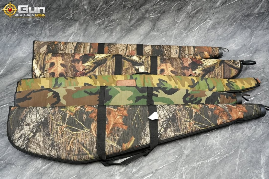 Five soft rifle cases. Good condition. 5 Soft ammo - 2
