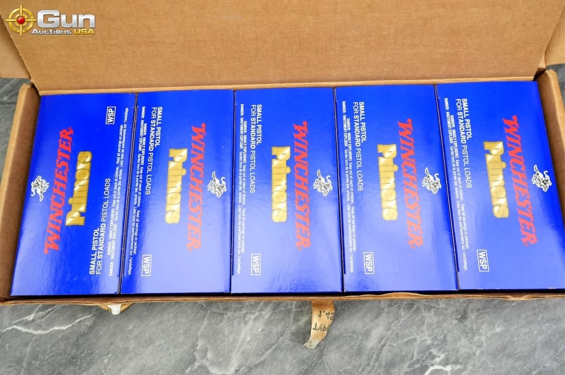 Winchester Small Pistol Primers for standard pisto (1 of 2)