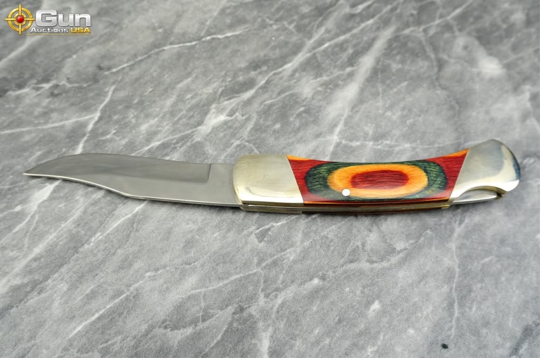 Three assorted commemorative folding pocket knives - 16