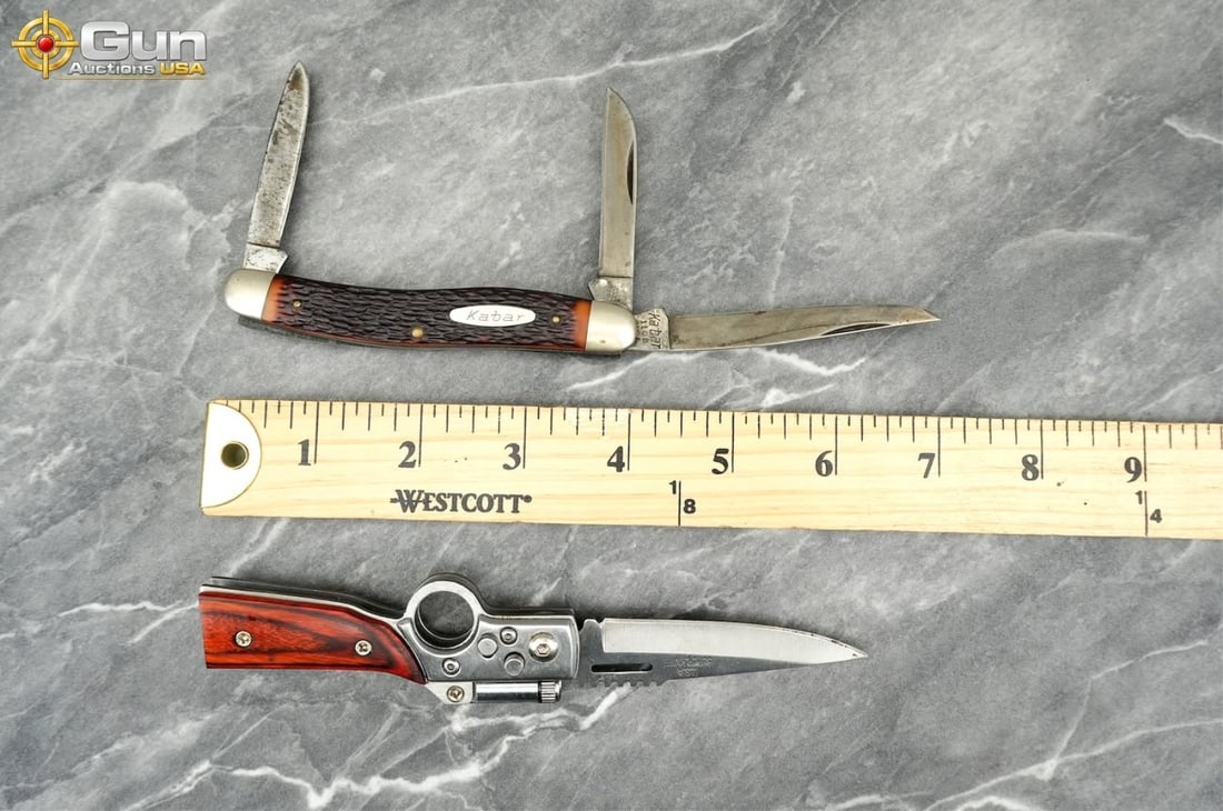 Five assorted pocket knives. Good Condtion with no - 3