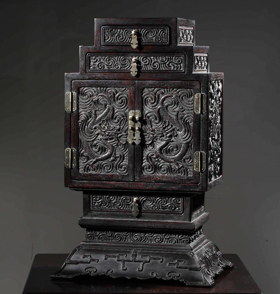 ANCIENT CHINESE RED SANDALWOOD CABINETS WITH CARVED: H. 66 cm. W. 37cm.