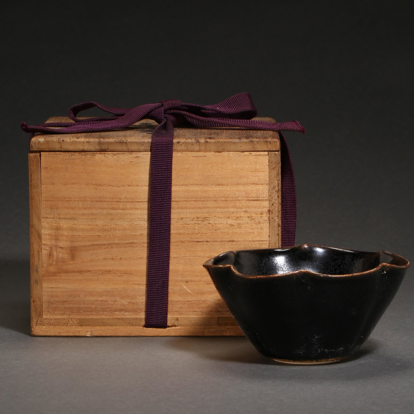 JIZHOU WARE FLOWER MOUTH ZHAN, SONG DYNASTY, CHINA (1 of 11)