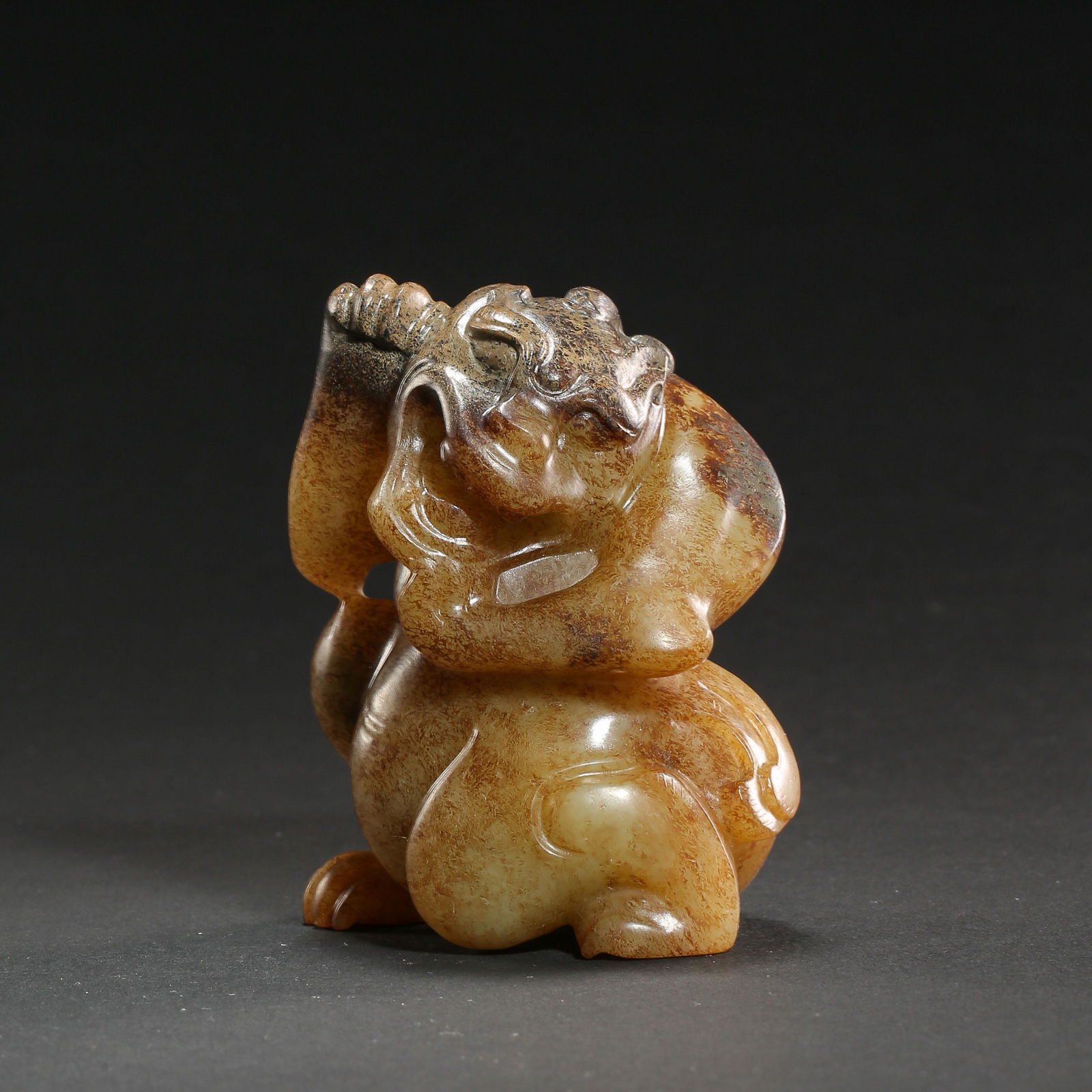 HETIAN JADE BEAR, HAN DYNASTY, CHINA (1 of 11)