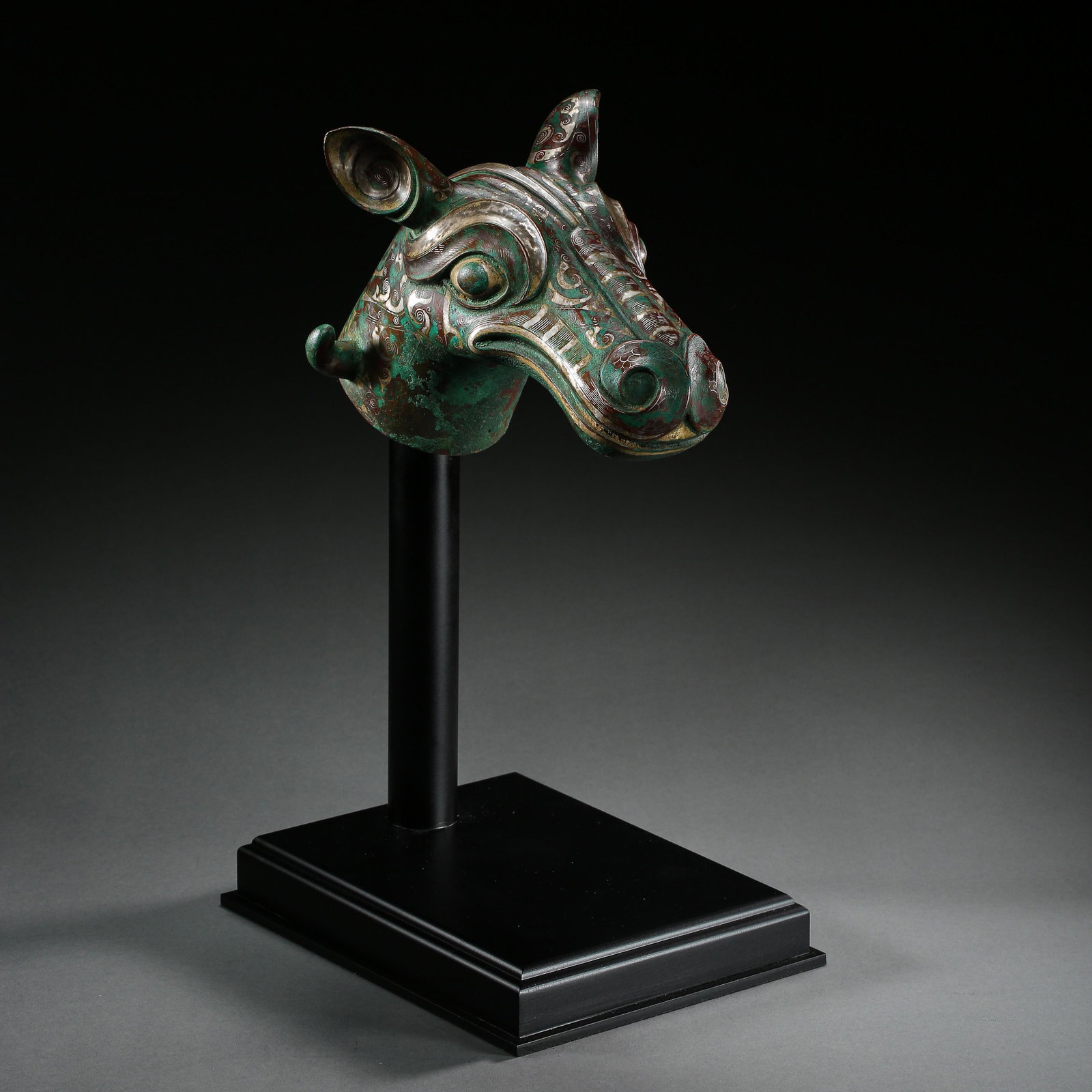 BRONZE HORSE HEAD INLAID WITH GOLD AND SILVER , WARRING (1 of 10)