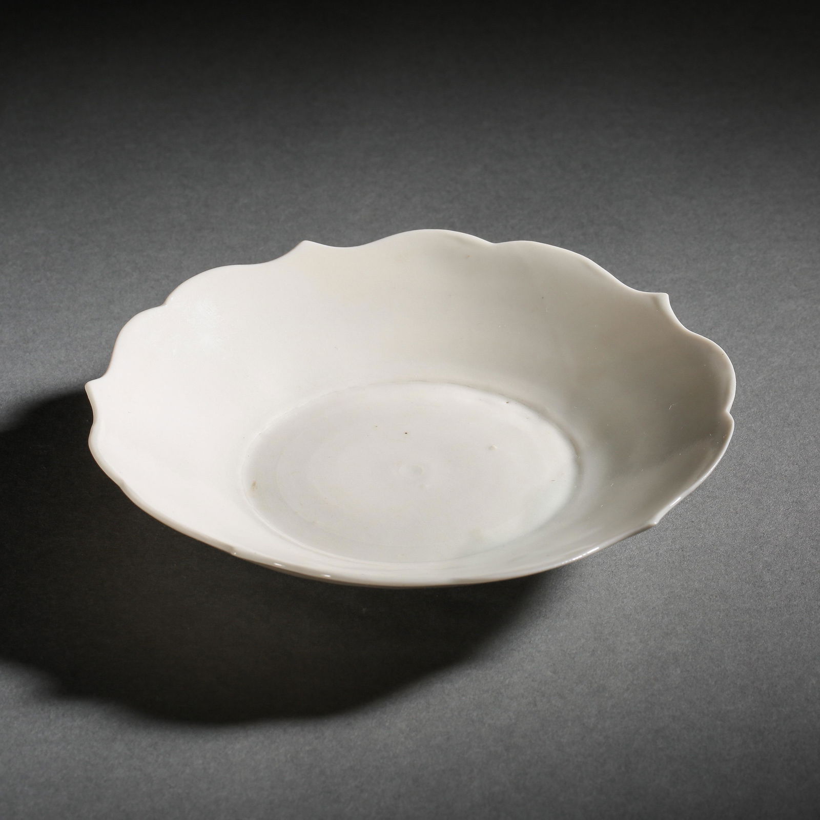 DING WARE FLOWER SHAPED MOUTH PLATE, NORTHERN SONG (1 of 9)