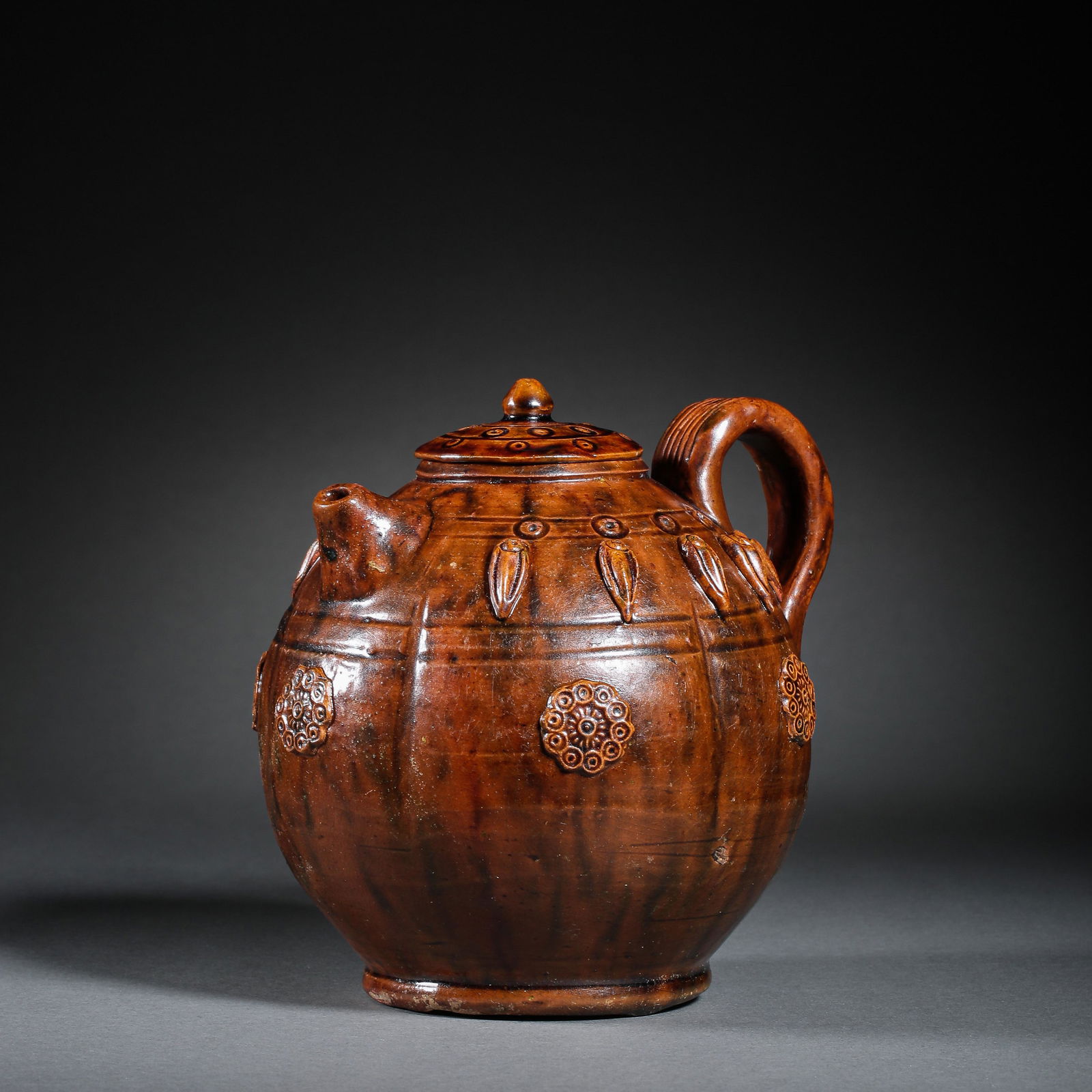 GONGXIAN WARE YELLOW GLAZED HOLDING POT, TANG DYNASTY, (1 of 11)