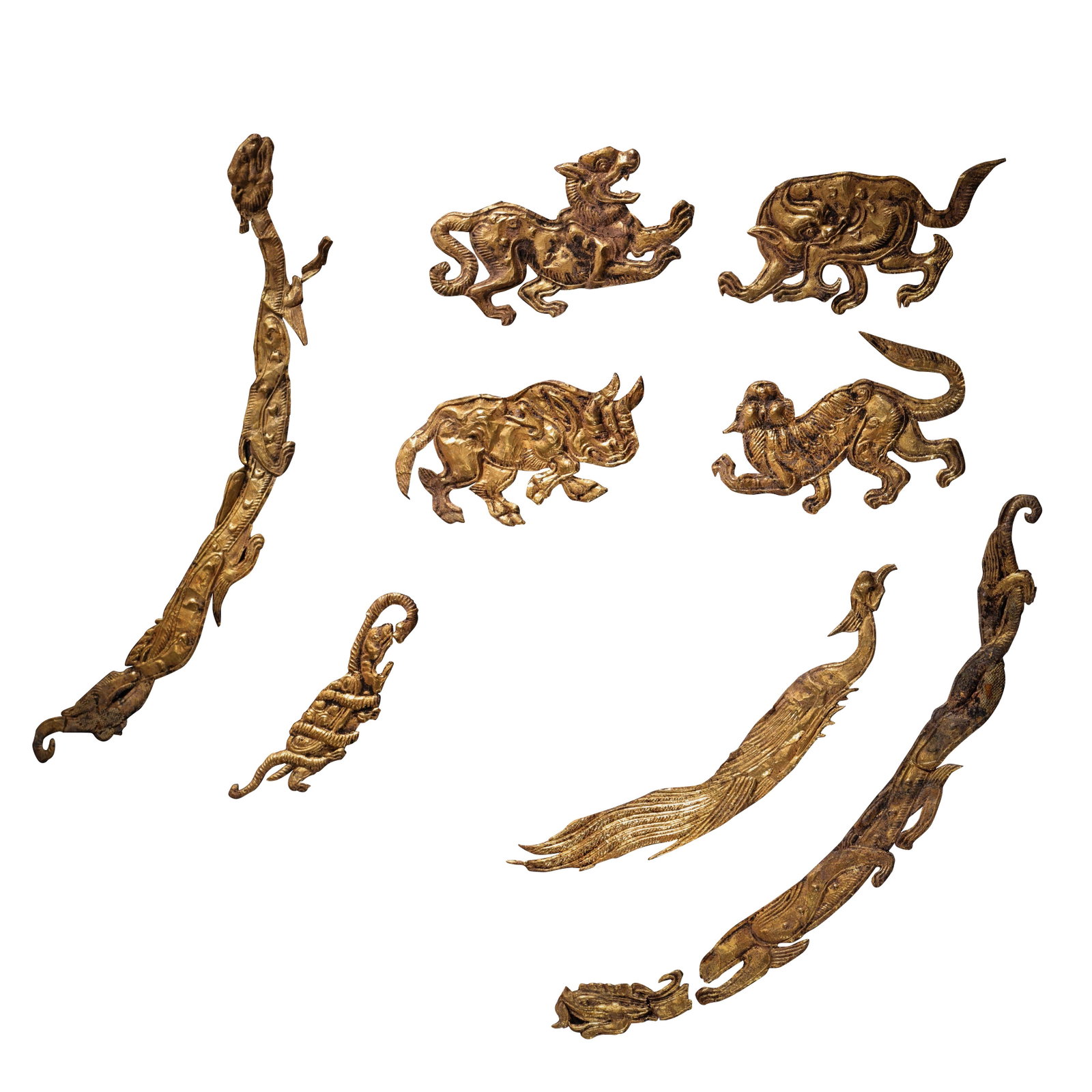A SET OF CHINESE WARRING STATES PERIOD PURE GOLD: A SET OF CHINESE WARRING STATES PERIOD PURE GOLD ORNAMENTS, 3RD CENTURY BC L. 16 cm. L. 15.5 cm. L. 7 cm L. 6.5 cm.