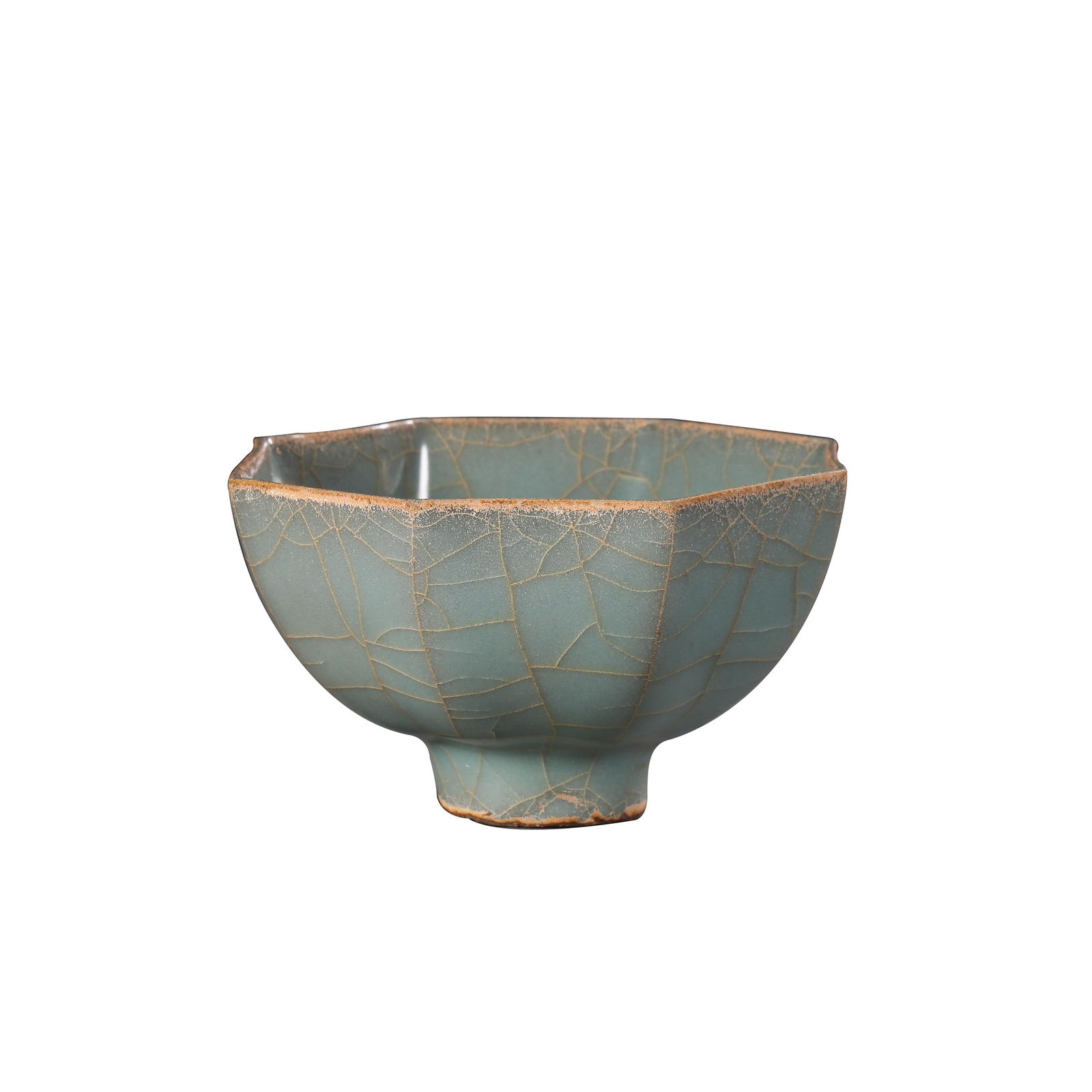 LONGQUAN WARE CUP IN THE SOUTHERN SONG DYNASTY, CHINA (1 of 10)