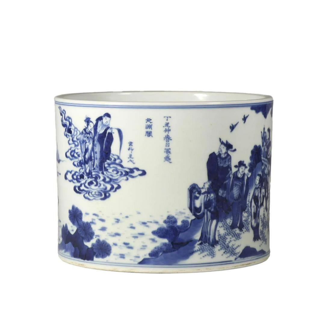 CHINESE QING DYNASTY BLUE AND WHITE PEN HOLDER (1 of 8)