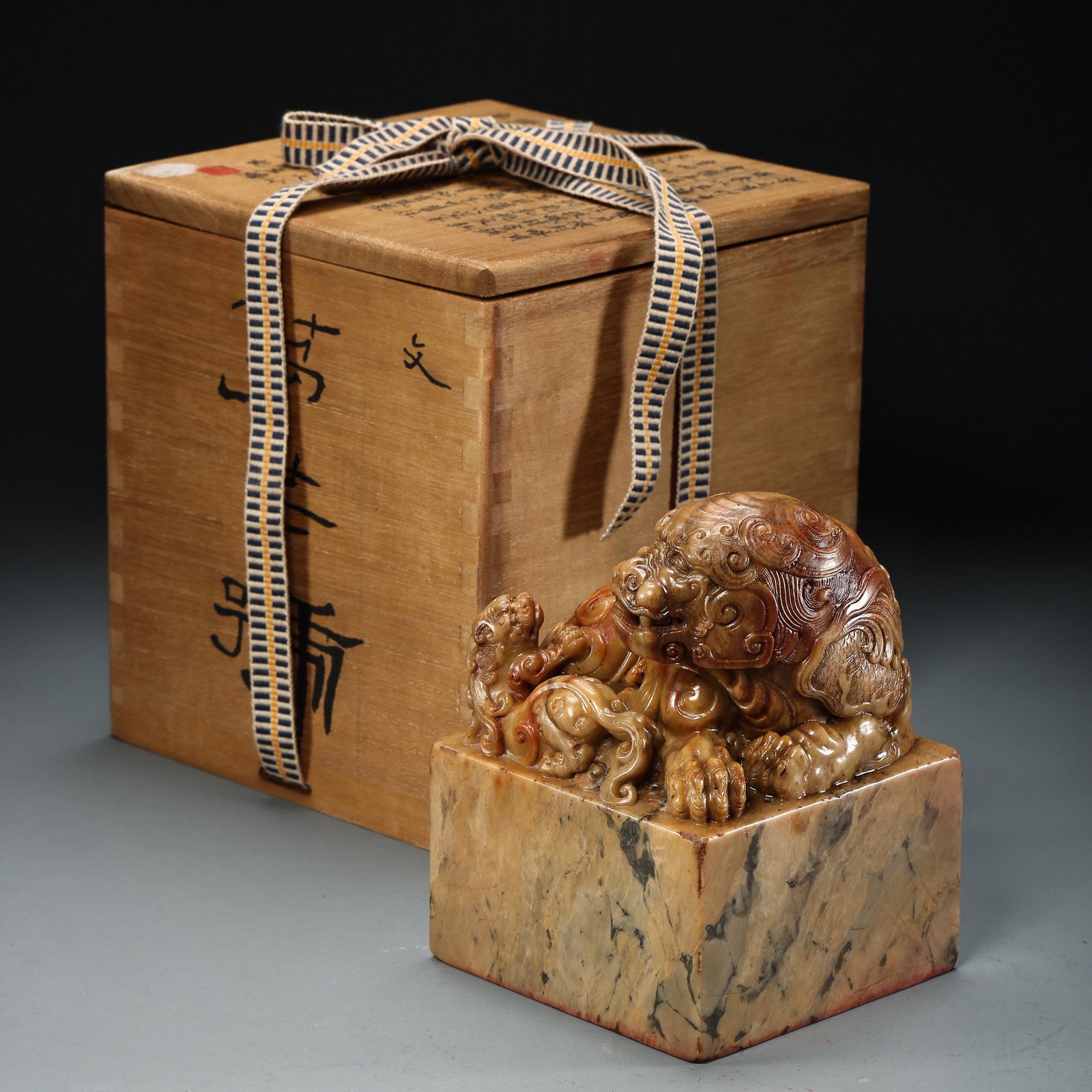 SHOUSHAN STONE SEAL OF THE IMPERIAL COURT OF THE QING DYNASTY (1 of 12)