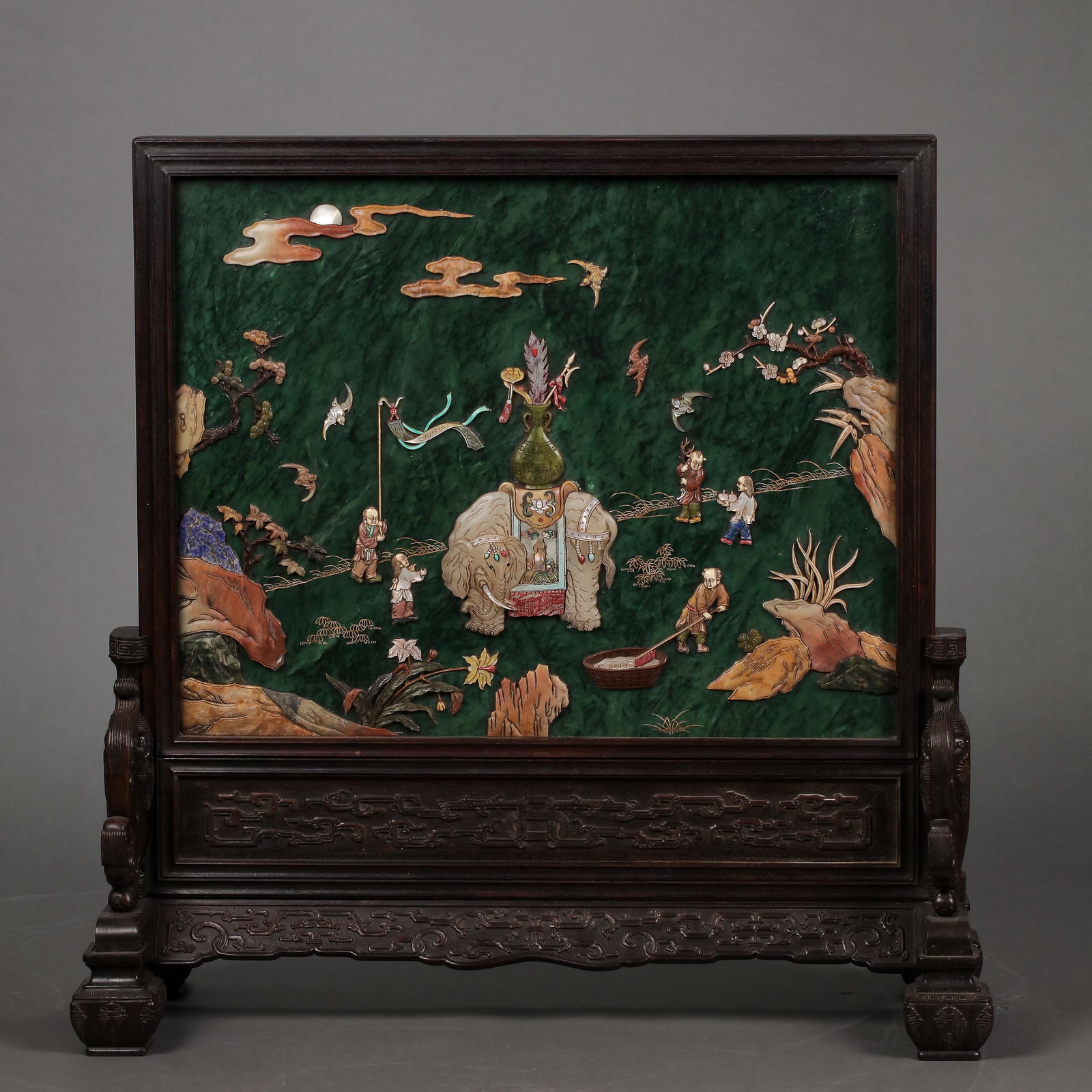 QING DYNASTY, JASPER INLAID MULTI-TREASURE SCREEN (1 of 9)