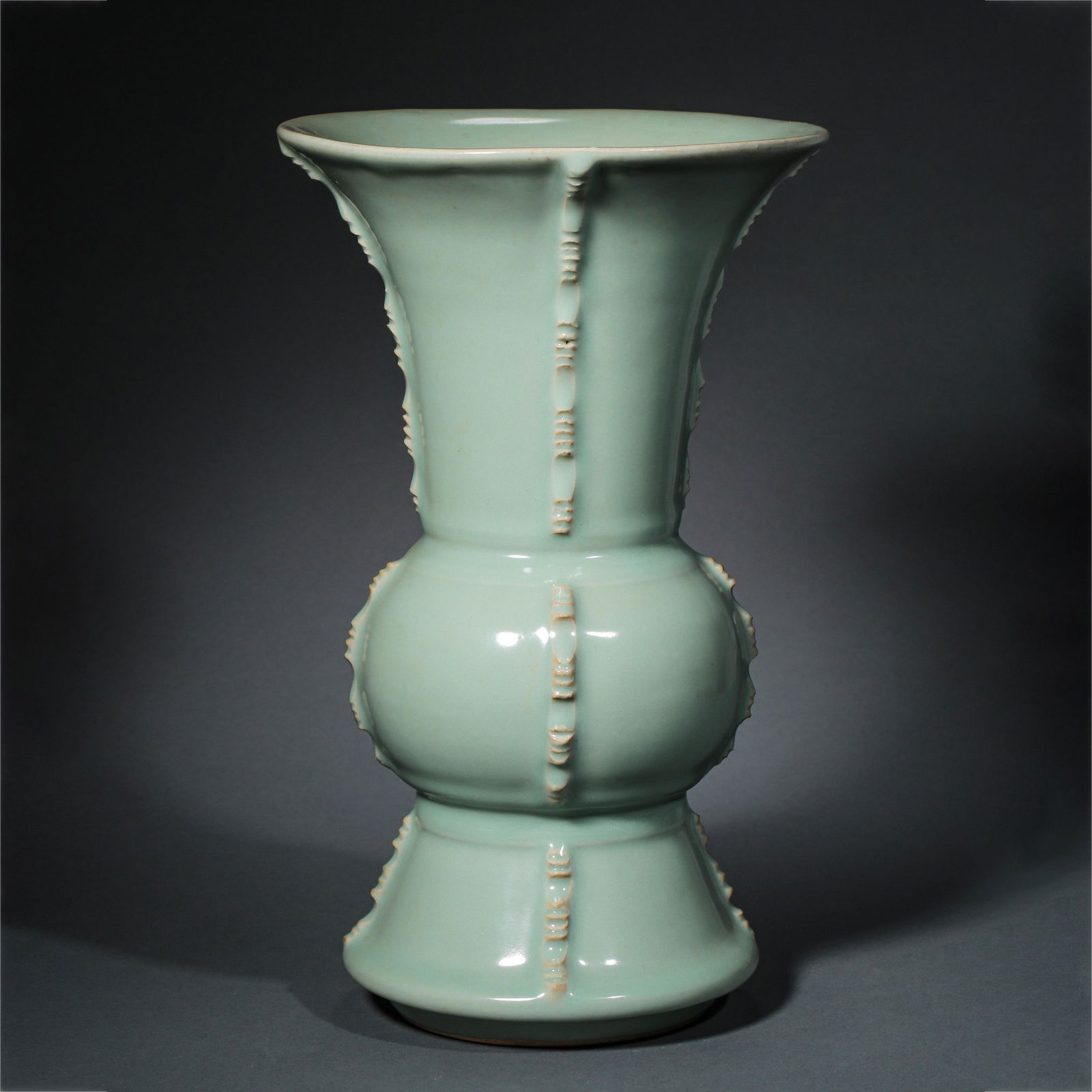 BEFORE MING DYNASTY, LONGQUAN WARE CELADON FLOWER GOBLET (1 of 8)