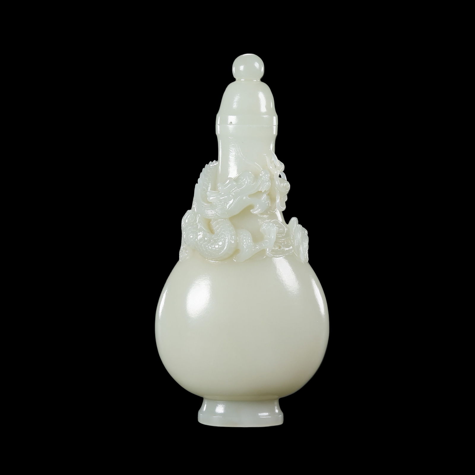QING DYNASTY QIANLONG PERIOD HOTAN WHITE JADE DRAGON PATTERN LID BOTTLE (1 of 14)