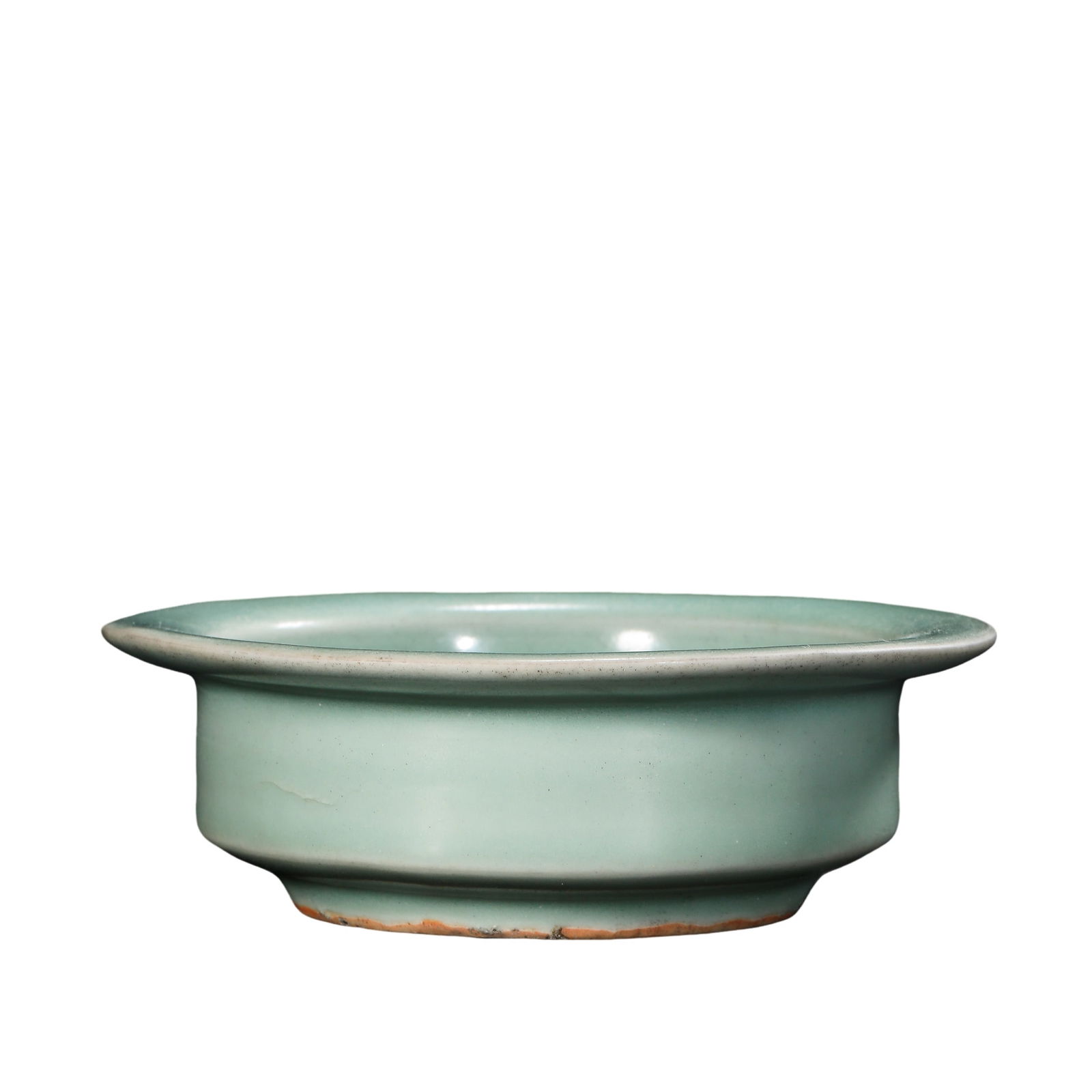 12TH-13TH CENTURY LONGQUAN WARE GREEN GLAZE FOLD ALONG WASHING (1 of 11)