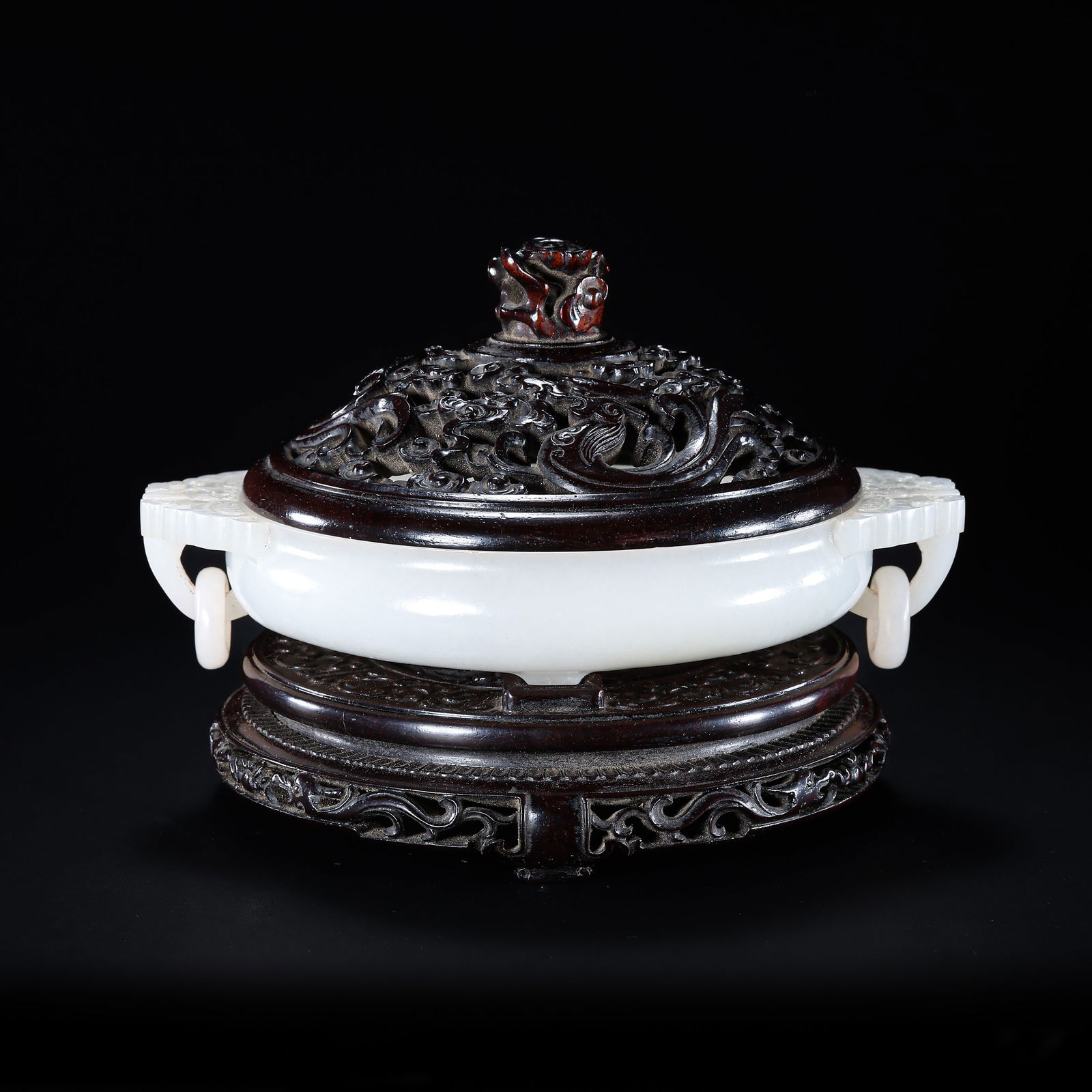 QING DYNASTY HOTAN WHITE JADE RING EAR THREE-FOOT STOVE (1 of 6)