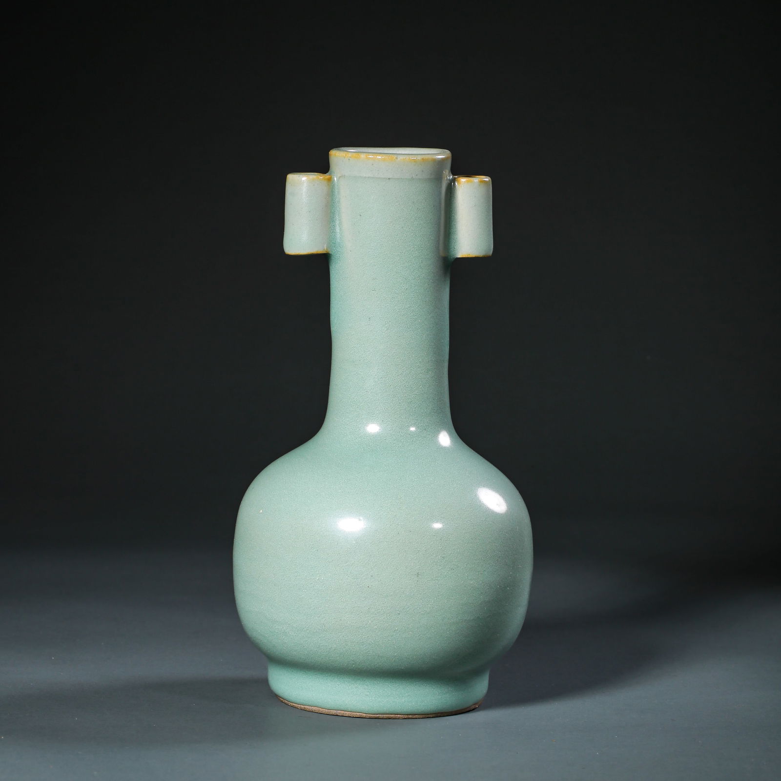 LONGQUAN WARE GREEN GLAZE GUAN EAR VASE, SOUTHERN SONG DYNASTY, CHINA (1 of 8)