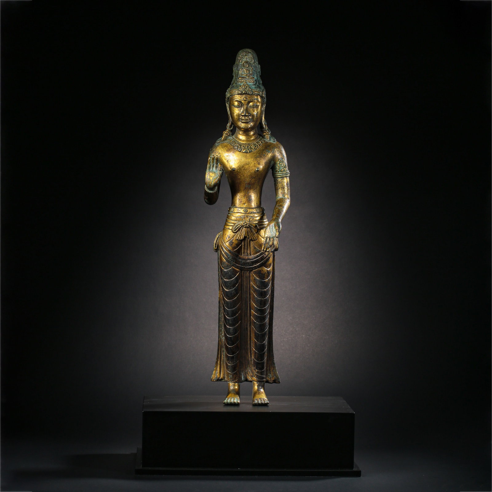 gilt Bronze Buddha standing statue from 10th to 13th centuries, Dali (1 of 10)