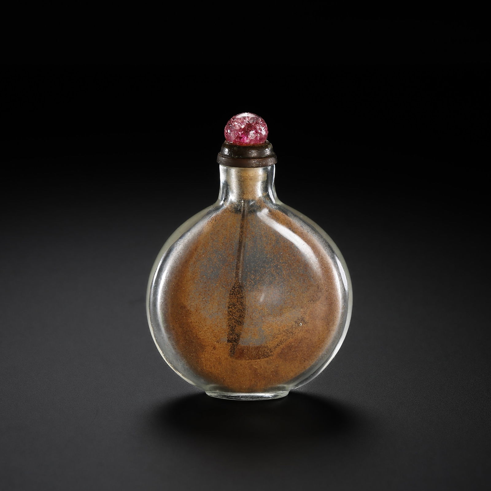 QING DYNASTY CRYSTAL SNUFF BOTTLE (1 of 9)