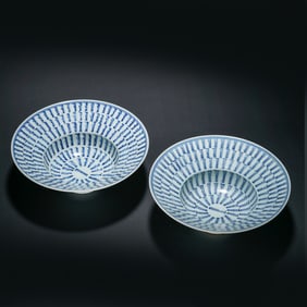 a pair of Qing dynasty blue and white slag buckets