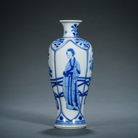 Qing dynasty blue and white character pattern Guanyin bottle