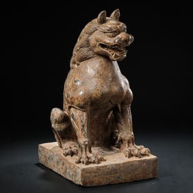 7th-10th century Tang Dynasty stone lion sitting statue