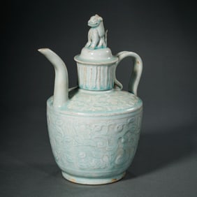 12th-13th century Southern Song Dynasty Hutian ware green glaze flower pattern handed pot