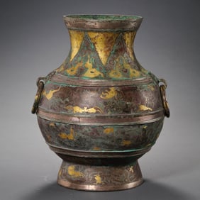 5th century BC - 3rd century BC Warring States period gold and silver animal pattern vase with two