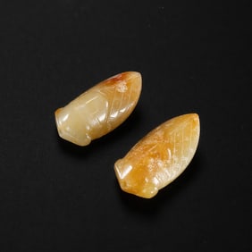a pair of 1st century to the 3rd century jade cicadas, Han Dynasty