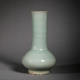 12th-13th century longquan ware celadon-glazed flask, Southern Song Dynasty
