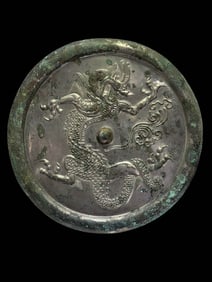 7th-10th century Tang Dynasty bronze mirror with dragon pattern