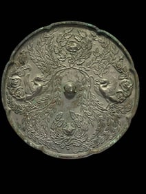 10th-12th century Tang Dynasty bronze mirror with phoenix and bird pattern
