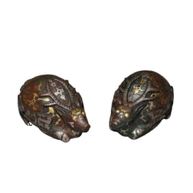 5th century BC to the 3rd century BC gold and silver double-lying deer inlaid with gems, Warring