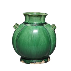 7th to the 10th century the Tang Dynasty green-glazed double-wear flat vase