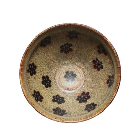 Plum blossom lamp from Jizhou ware, Southern Song Dynasty, 12th to 13th century