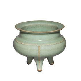 12th-13th century Southern Song Dynasty Longquan ware celadon-glazed furnace