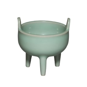 12th-13th century Southern Song Dynasty Longquan ware celadon double-eared three-legged furnace