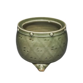 10th to the 12th century yaozhou ware drum-nailed tripod furnace, Northern Song Dynasty