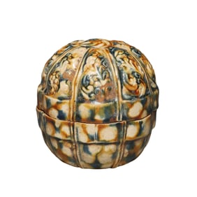 7th to 10th century Tang Dynasty tricolor hanging basket lid box