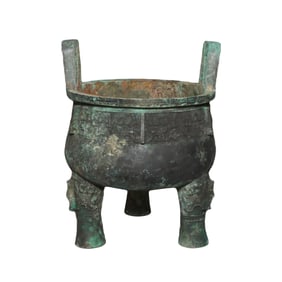 Bronze tripod from the Western Zhou Dynasty, 11th century BC