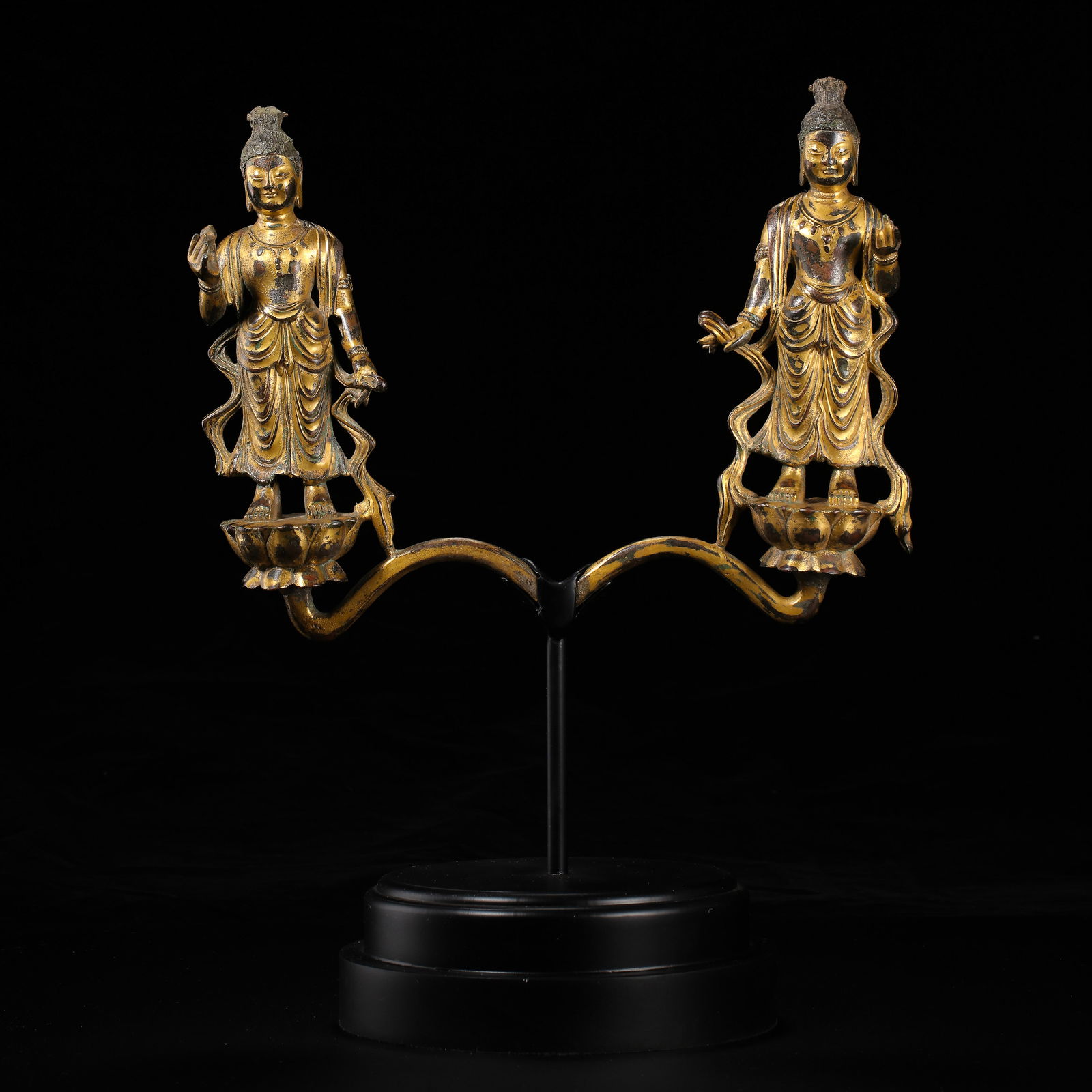 Korea Goryeo period bronze gilt Bodhisattva statue (1 of 8)