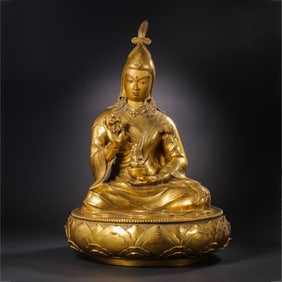 Bronze gilded Mongolian Buddha sitting statue from the Ming Dynasty in China