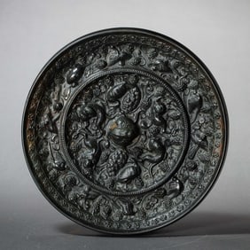 chinese Tang Dynasty sea beasts and grapes bronze mirror