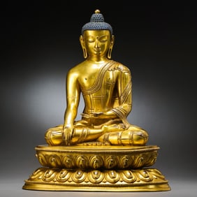 Bronze gilded statue of Shakyamuni Buddha in Ming Dynasty, China