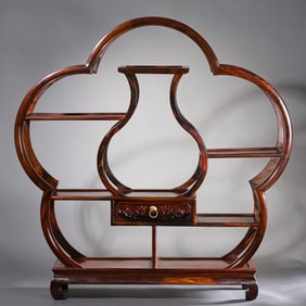 Chinese Qing Dynasty rosewood antique shelf