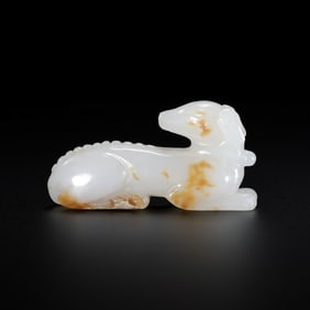 Chinese Qing Dynasty Hetian white jade lying dog