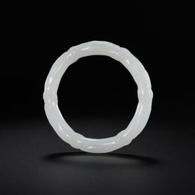 Chinese Qing Dynasty Hetian white jade bracelet