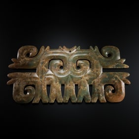 Chinese Hongshan period Hongshan culture hook cloud pendant