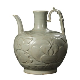 10TH CENTURY, CHINA LATE TANG AND FIVE DYNASTIES PERIOD YAOZHOU KILN CARVED FLOWER PATTERN GREEN