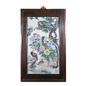 20TH CENTURY, CHINA FAMILLE ROSE FLOWER AND BIRD PATTERN PORCELAIN PLATE PAINTING HANGING SCREEN
